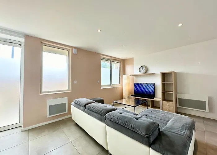 La Halte Ferroviaire *